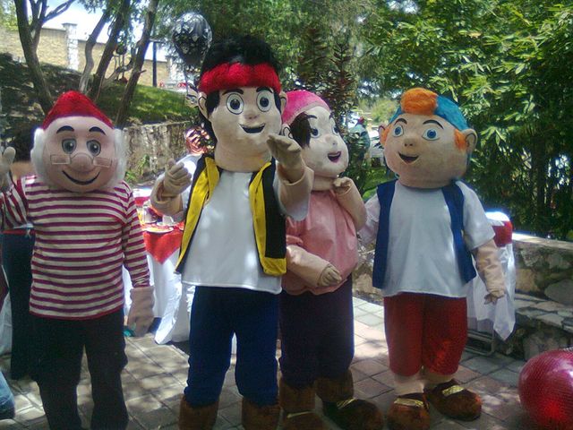 JAKE Y PIRATAS CON SR. SMITH