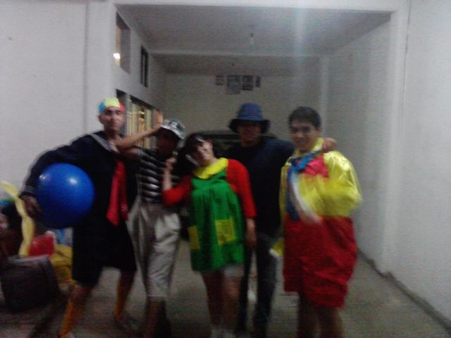 CHAVO Y AMIGOS